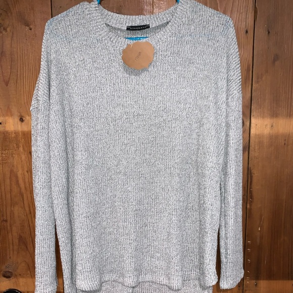 Sweater - Picture 1 of 1